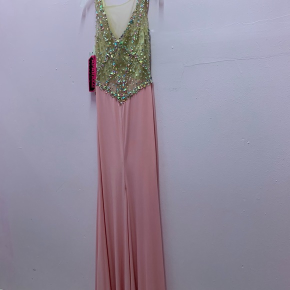 Stunning sheer pink gown NEW WITH TAGS! - Picture 4 of 6